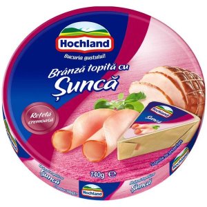 Hochland Triangles Ham 140g / 32 pcs